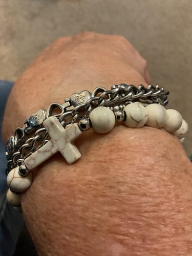 Customer photo review of STRĀ Dog Beaded Bracelet