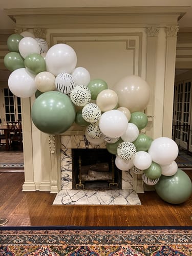 Customer photo review of In The Wild Balloon Garland Kit
