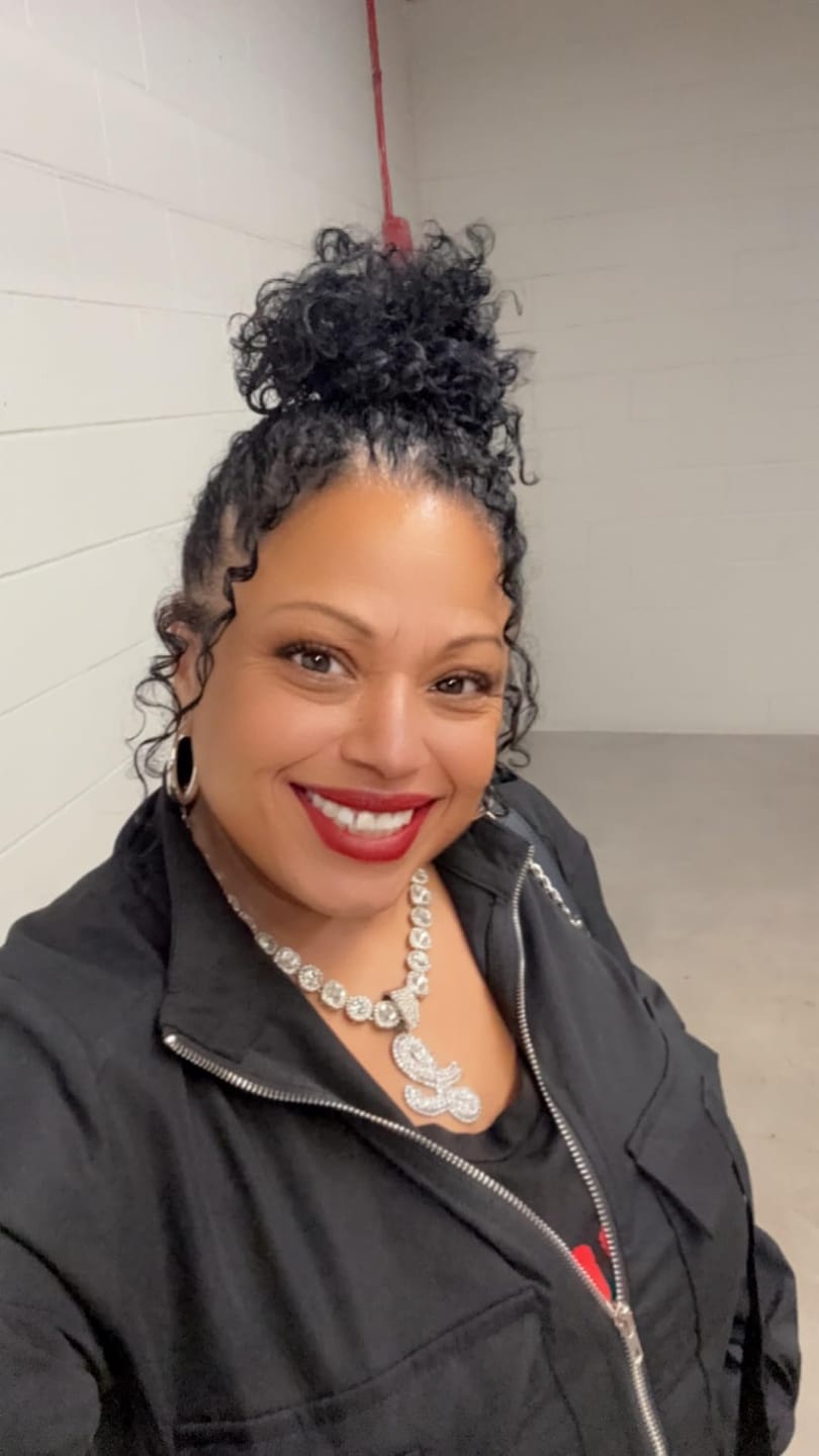 Customer photo review of LUXIIVA 2 PCS CUBAN LINK SET