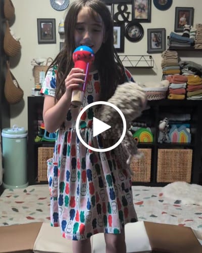 Customer video review of Wool Knit Buddy  | Sam the Sloth