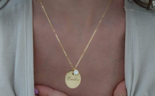 Customer photo review of Collana Tondo con incisione e Castoncino Diamantato