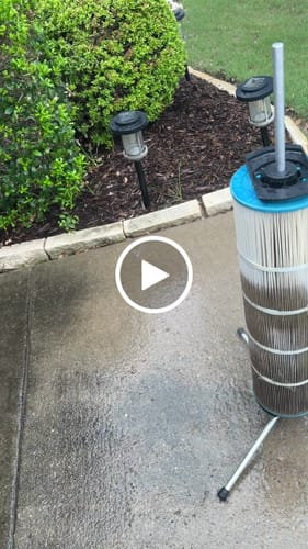Customer video review of Cyclone Pool Filter Cleaning System