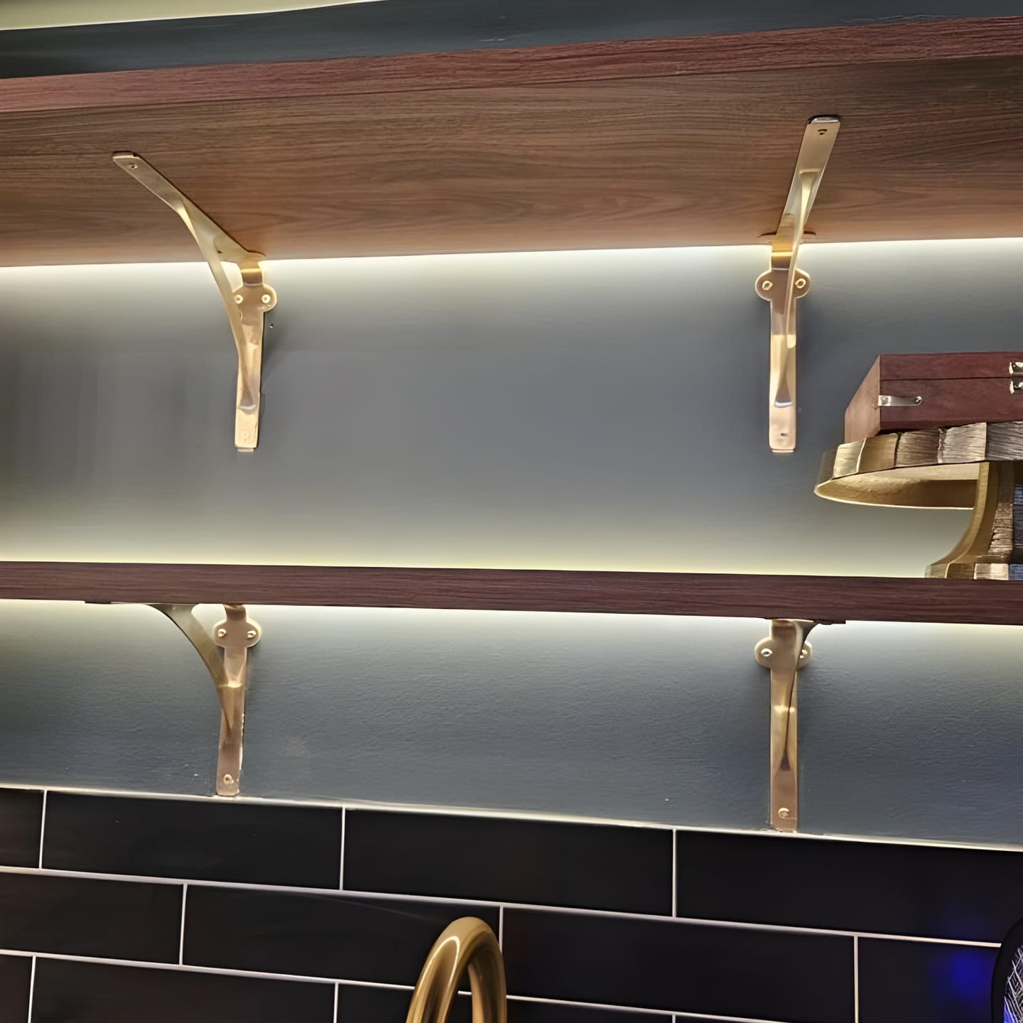 Customer photo review of Classic Shelf Bracket - Unlacquered Brass Polished