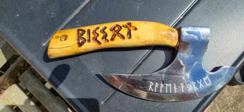 Customer photo review of Z-List Pizza Axe