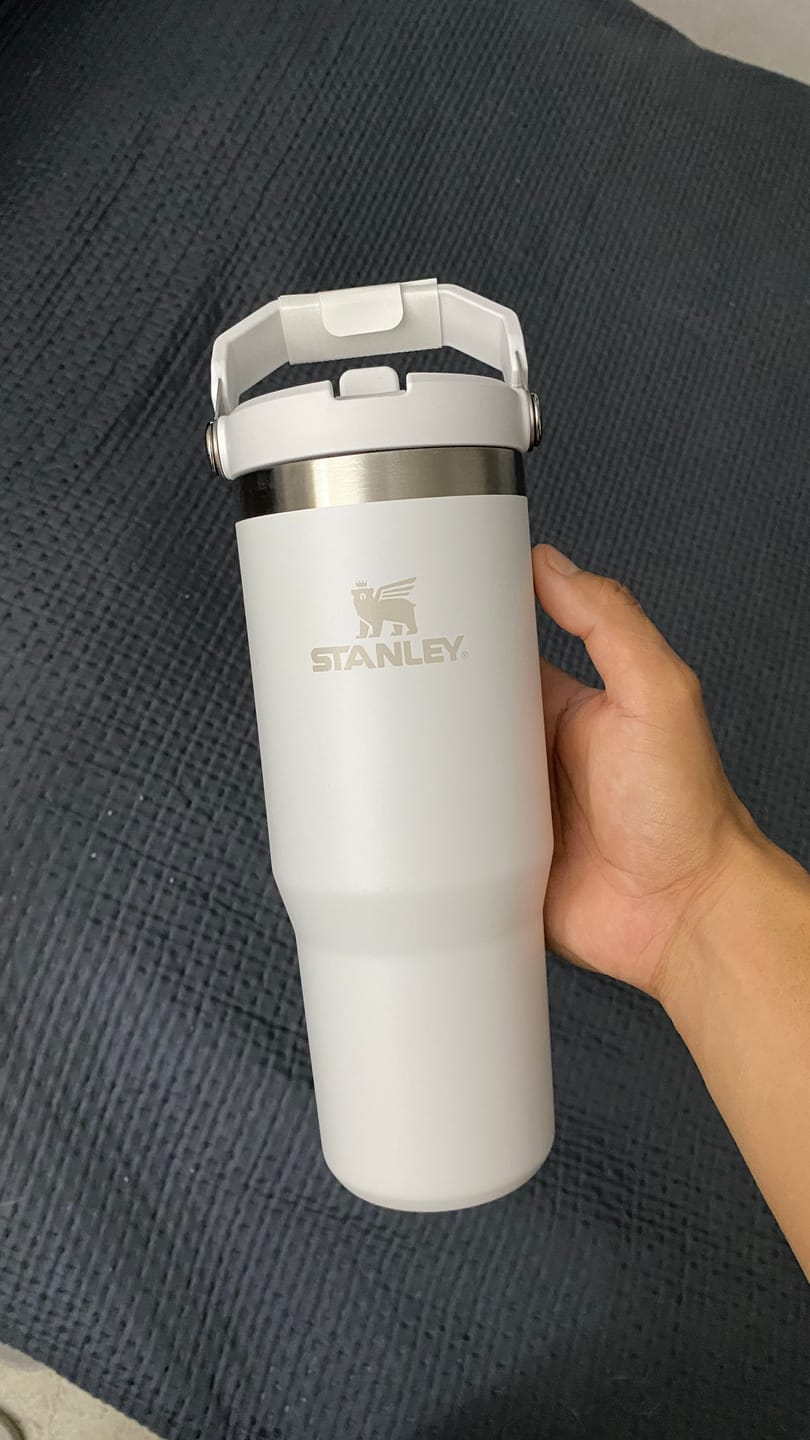 Customer photo review of Stanley IceFlow™ Flip Straw Tumbler | 887ml