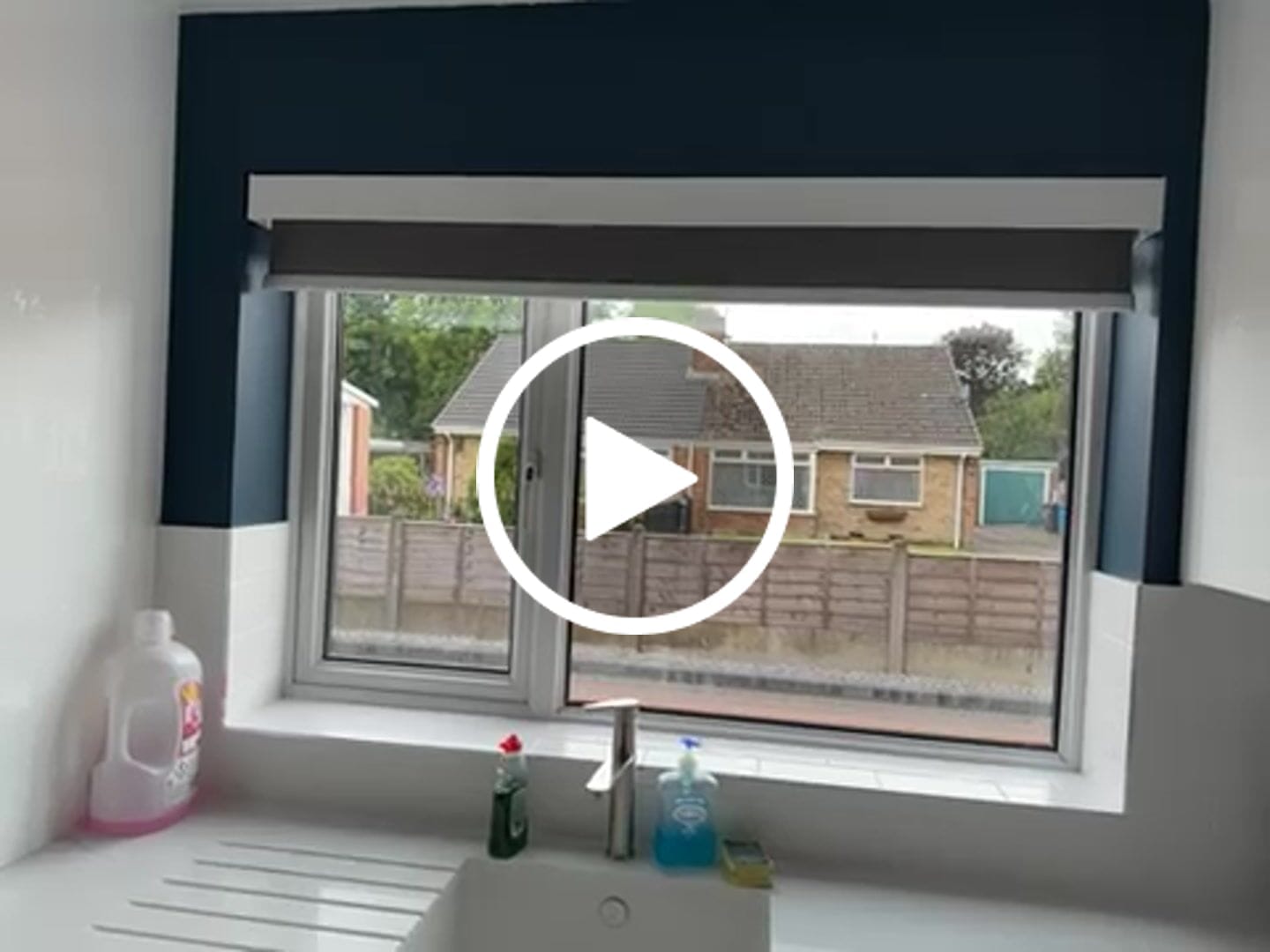 Customer video review of SmartWings Motorized Roller Shades 100% Blackout Eclipse
