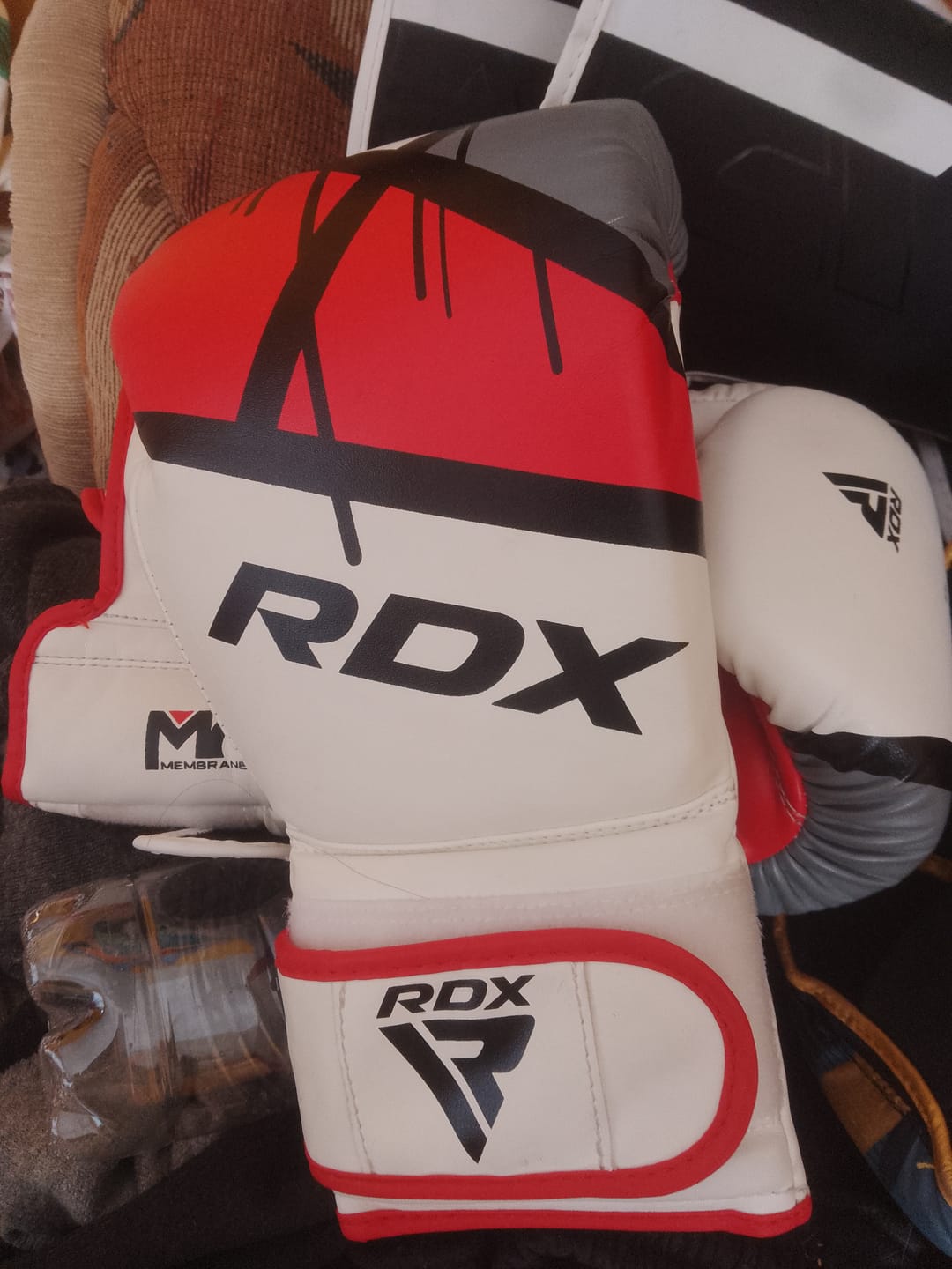 Customer photo review of Guantes de Boxeo Ego F7