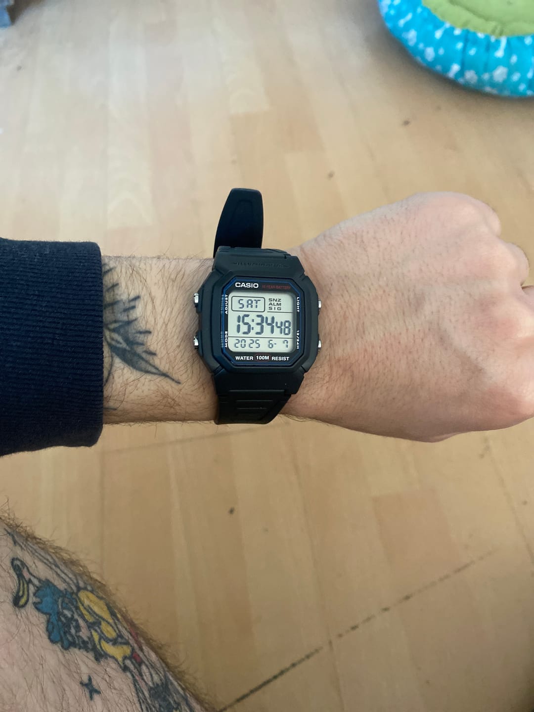 Customer photo review of Reloj Casio Vintage W-800H-1AVDF Líneas Azules