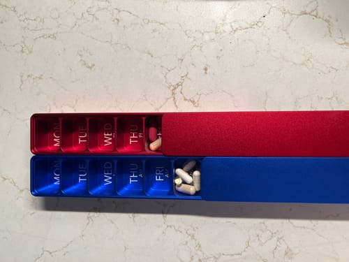 Customer photo review of Weekly AM-PM Vitamin Case 2.0