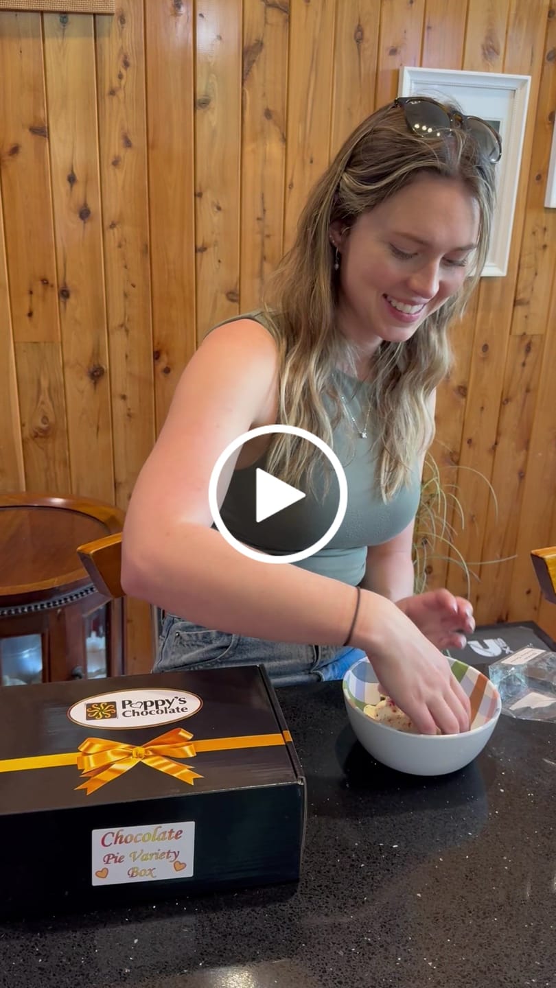 Customer video review of PROTECT CHOCOLATES FROM MELTING - Add Icepack packaging