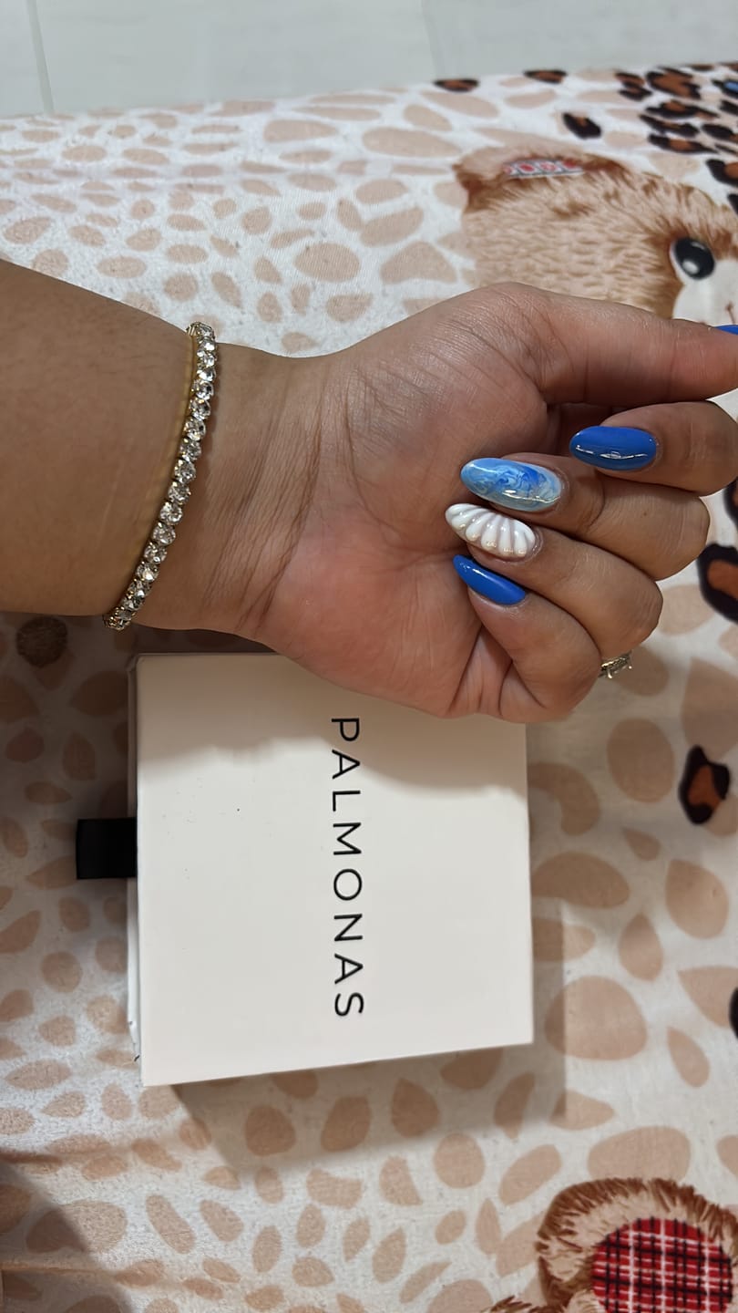 Customer photo review of Exquisite Gold Studded Bracelet