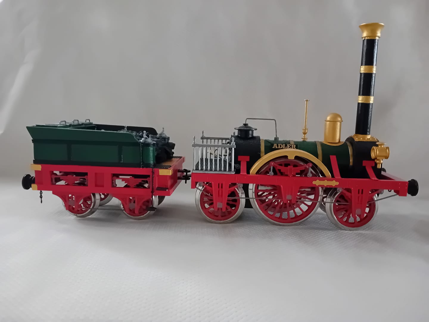 Customer photo review of Maqueta Coches Tren Adler