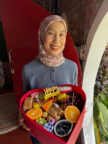Customer photo review of Bentley Love Cheese Grazing Box (Available in Klang Valley, Seremban, Penang & JB only)