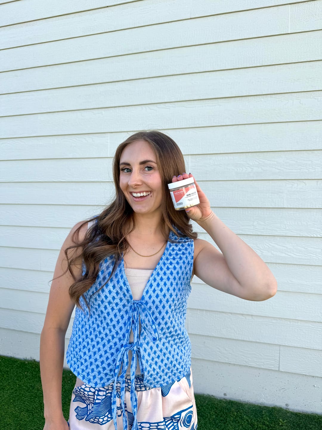 Customer photo review of SKIN HEALTH  with Milk Thistle + Hyaluronic Acid
