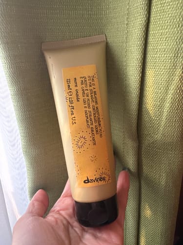 Customer photo review of Sérum Modelador Antifrizz Relaxing More Inside Davines