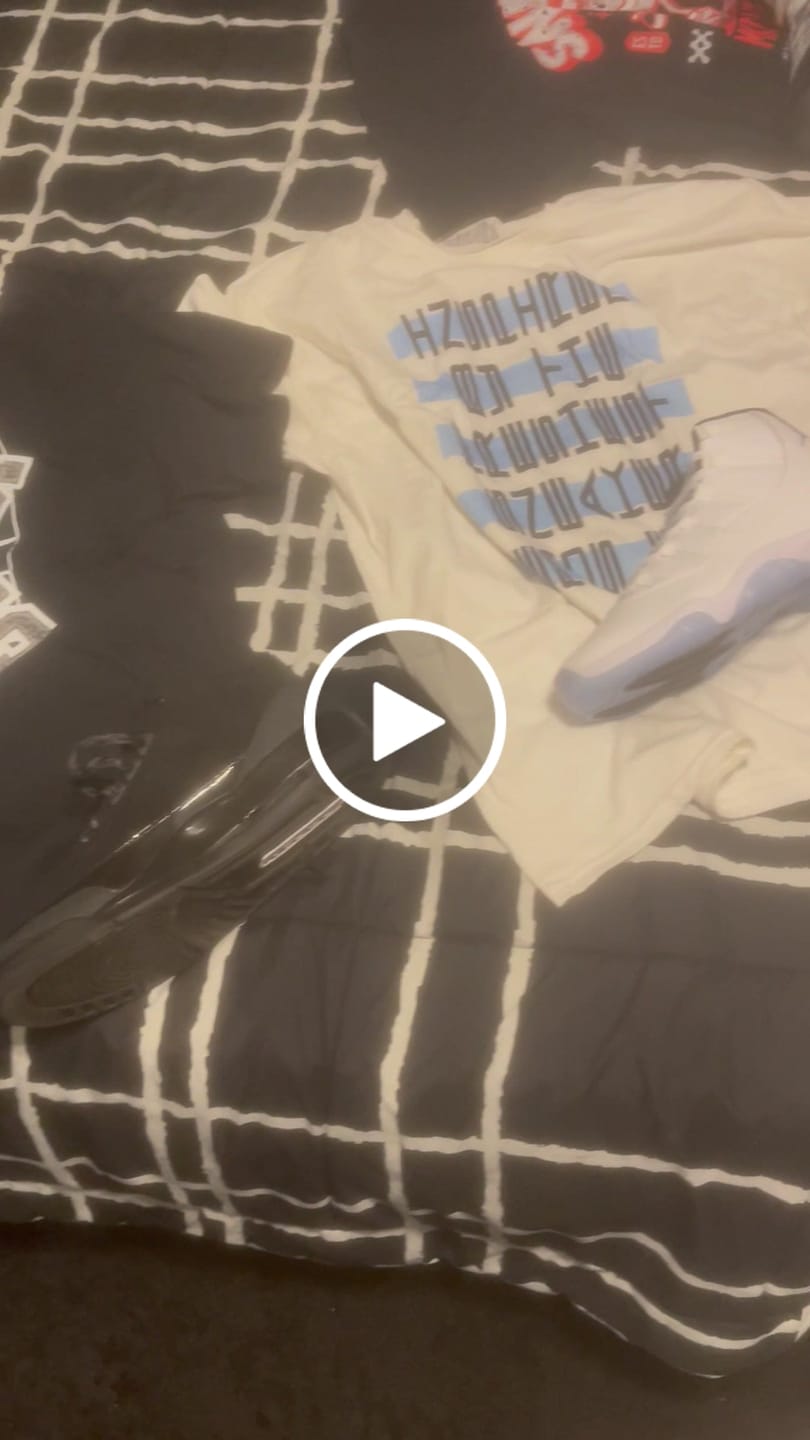 Customer video review of Jordan 11 Font White T-Shirt Matching Jordan 11 Legend Blue