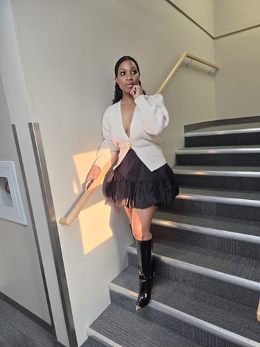 Customer photo review of Elastic Waist Mini A-Line Skirt