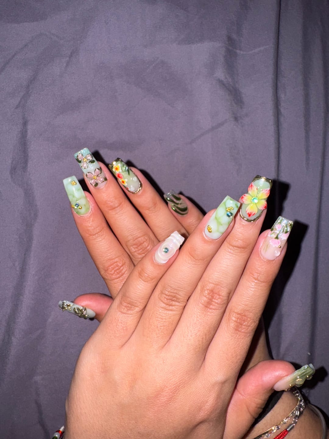 Customer photo review of Elyora