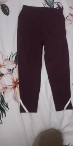 Customer photo review of Legging Court Femme Taille Haute Gainant
