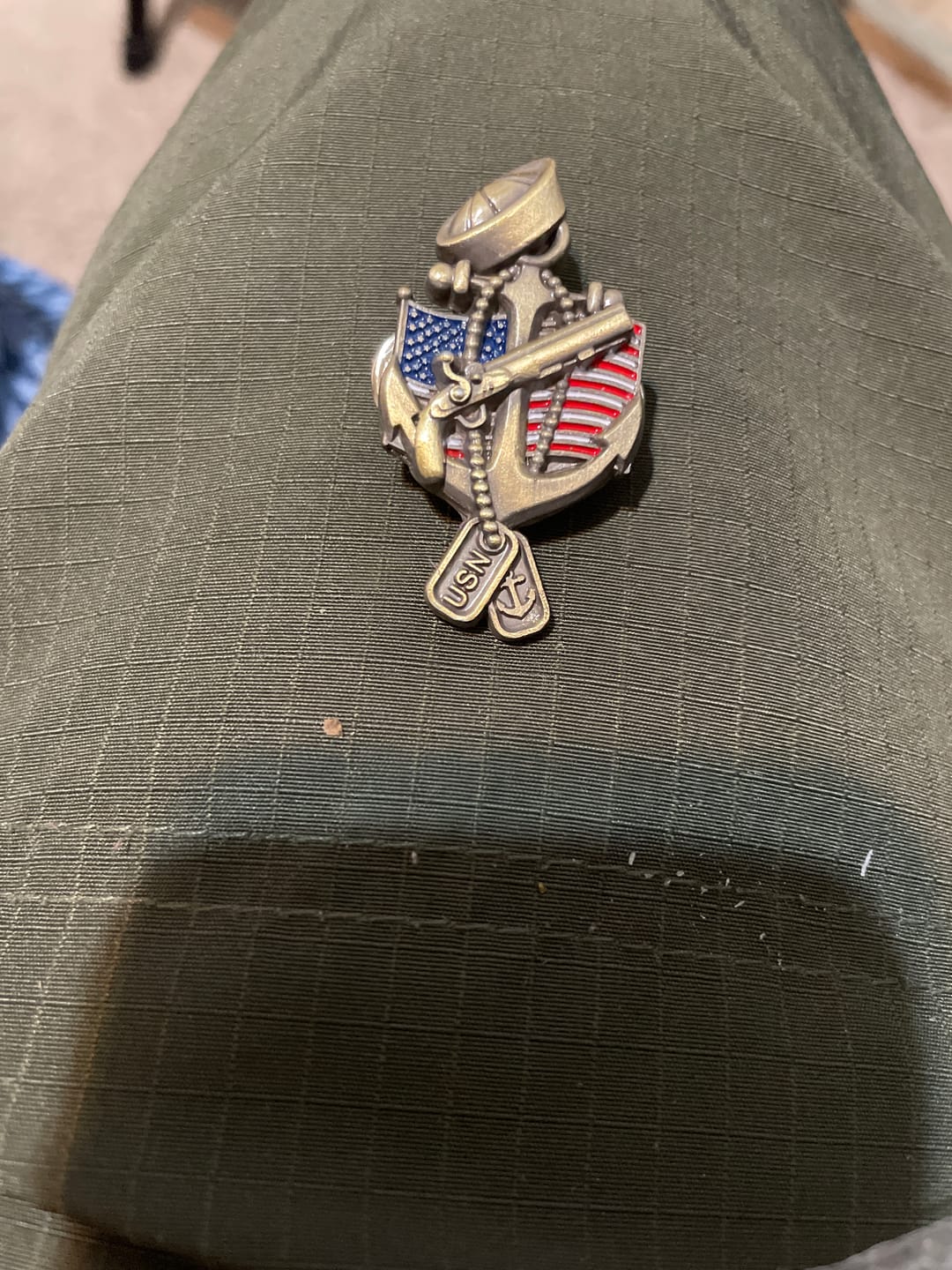 Customer photo review of US Navy Veteran Pin