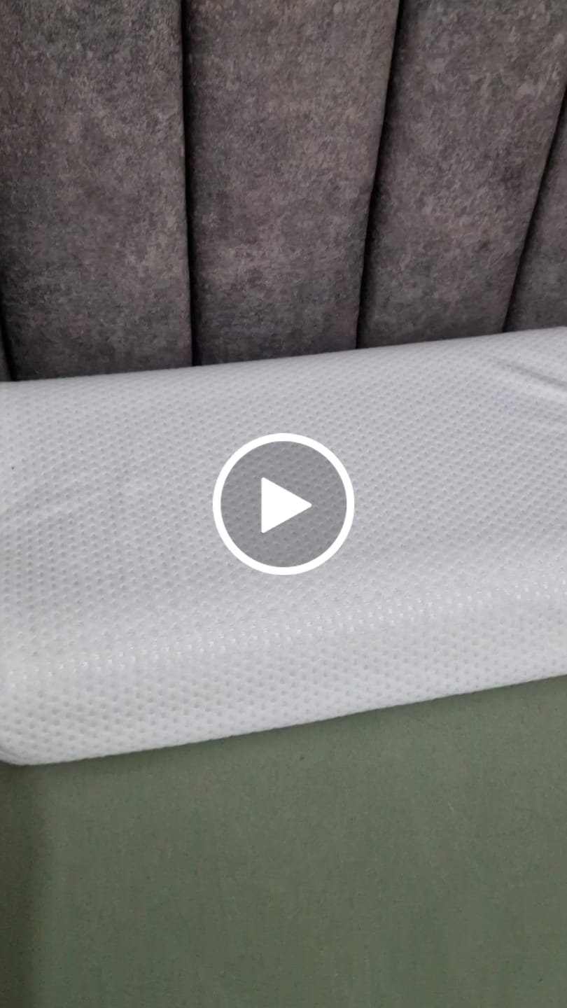 Customer video review of Pernă Silva Latex