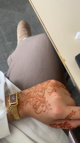 Customer photo review of LA VELVET MONTRE DORÉ AVEC CHIFFRES ARABES