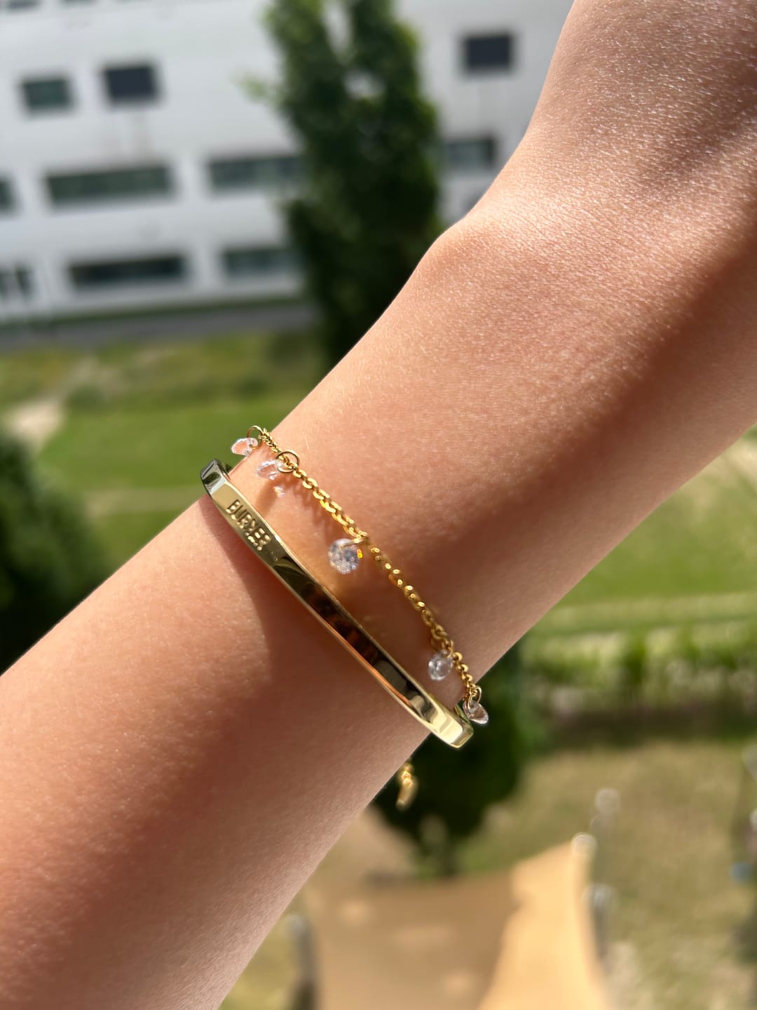 Customer photo review of Lynda Armband | 18K vergoldet