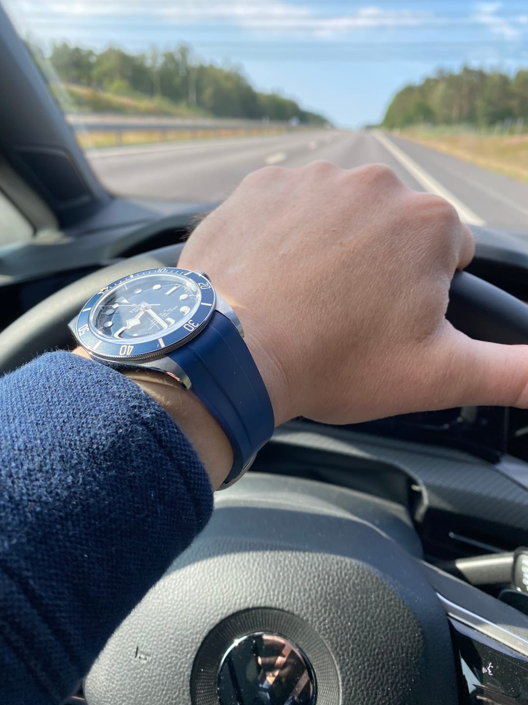 Customer photo review of Integrated Rubber Strap For Tudor Black Bay 58 - Blue