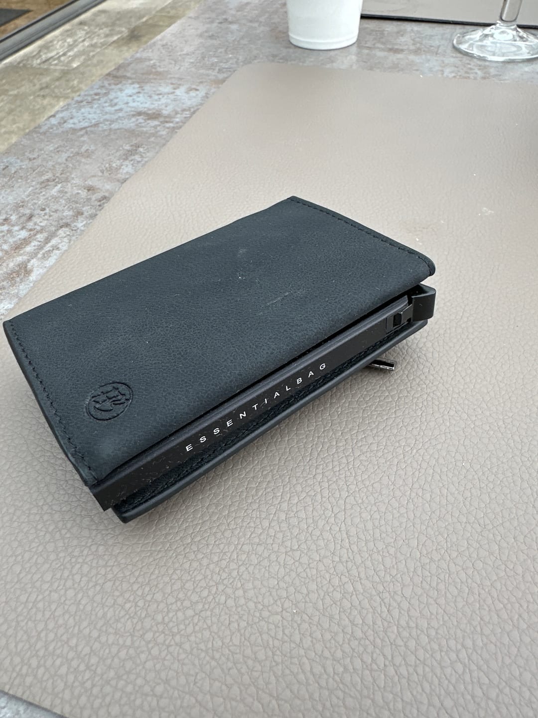 Customer photo review of Smart Wallet 3.0