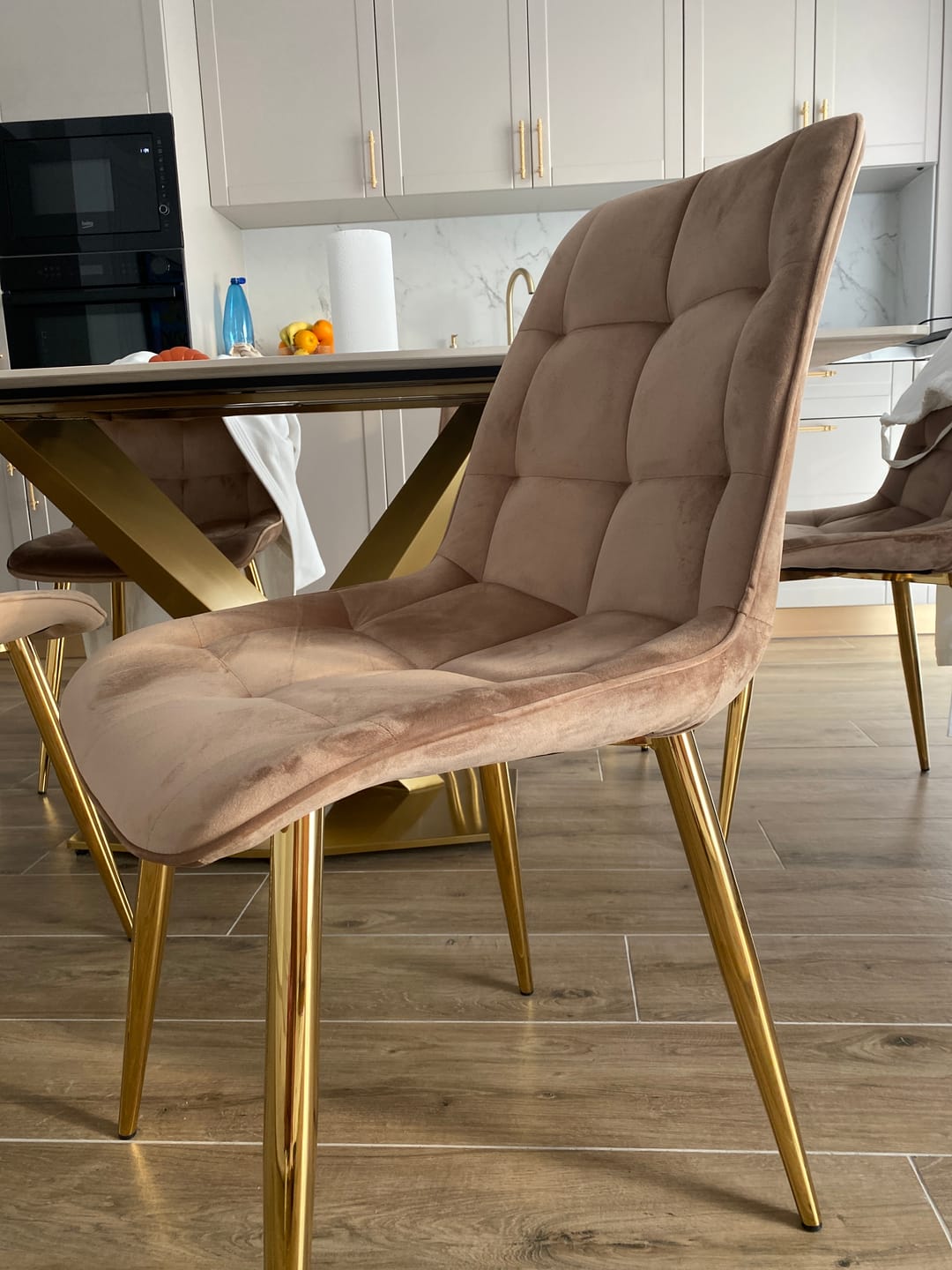 Customer photo review of Scaun CHIC bej/auriu, stofa catifelata/metal, 50x43x88 cm