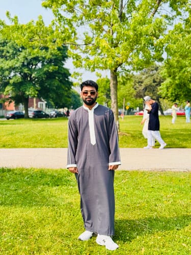 Customer photo review of Royal Thobe - Charcoal