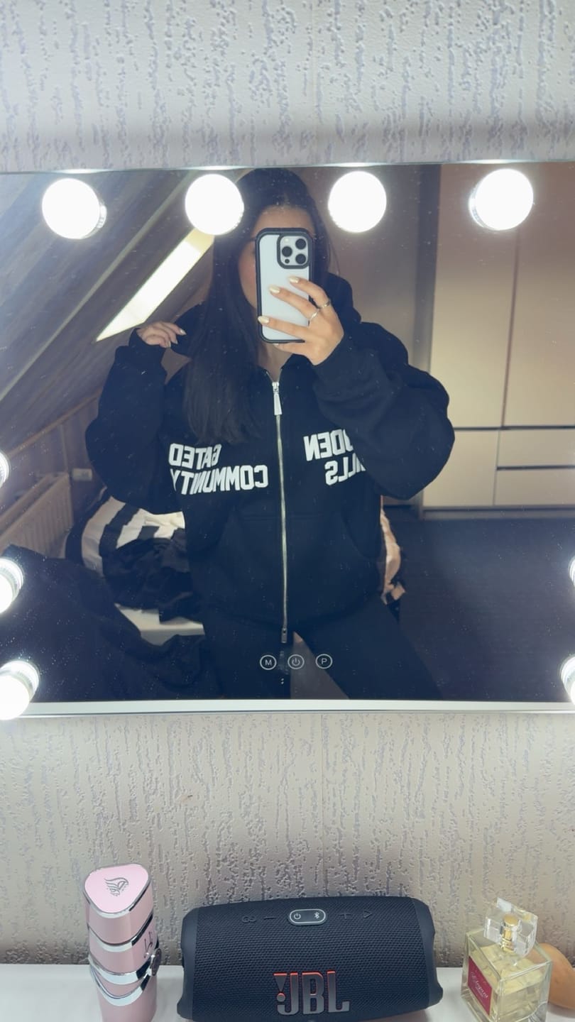 Customer photo review of GATED COMMUNITY ZIP HOODIE BLACK