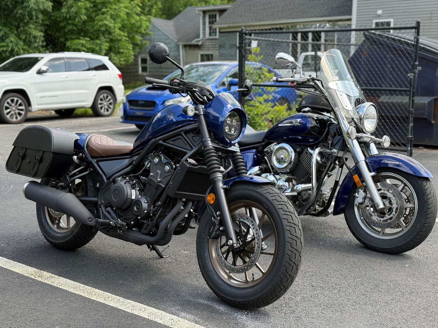 Customer photo review of 32L - Baelor Large Hard Mount Shock Cutout Honda Rebel 500 Saddlebags