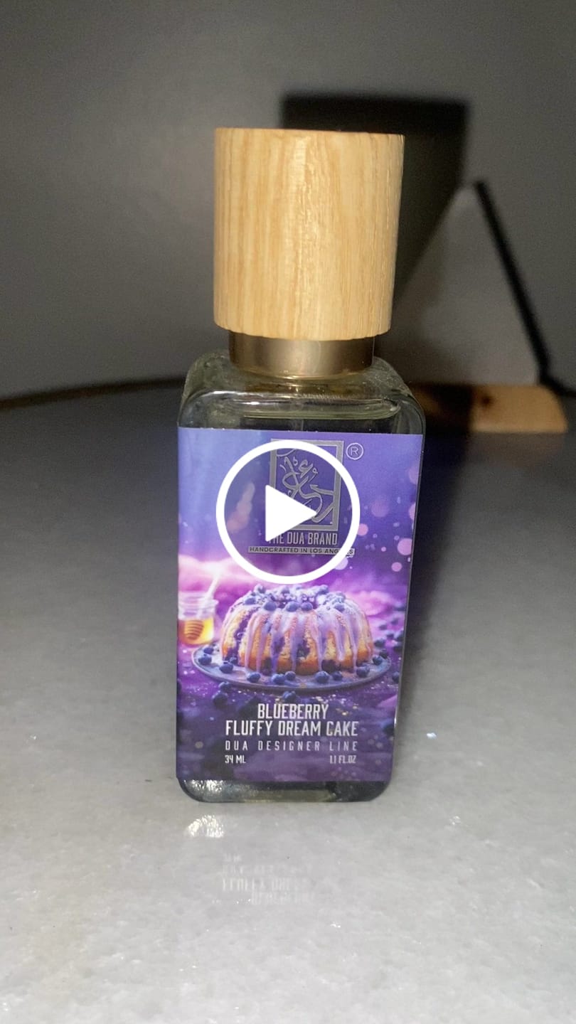 Customer video review of Blueberry Fluffy Dream Cake