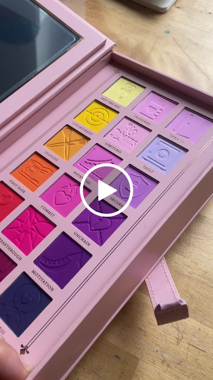 Customer video review of P.Louise Unlock Your Creativity Palette