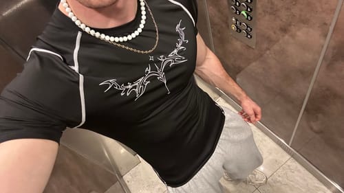 Customer photo review of Compression Player