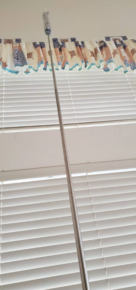 Customer photo review of Magicwipe™ Extendable Duster with 3 Heads