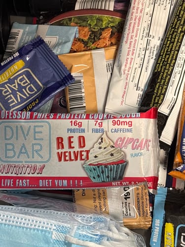 Customer photo review of RED VELVET CUPCAKE - 6 BARS