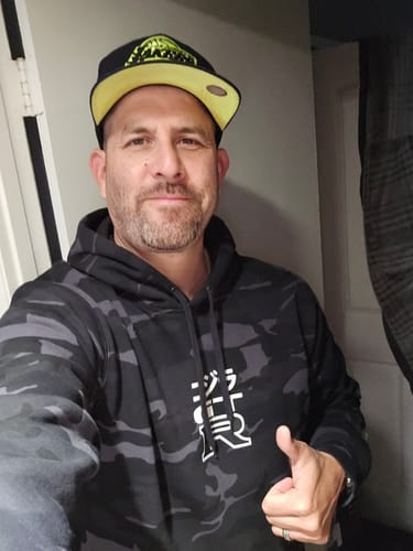 Customer photo review of GODZILLA LIMITED EDITION HEAVYWEIGHT HOODIE