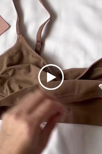 Customer video review of Ashley - Seamless Shaping Bra with Adjustable Shoulder Straps