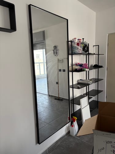 Customer photo review of דלת מראה להסתרת ארון חשמל