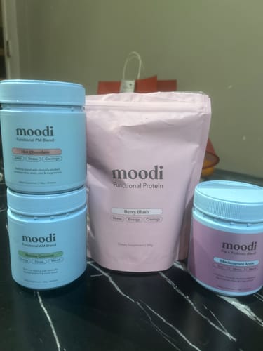 Customer photo review of Berry Blush