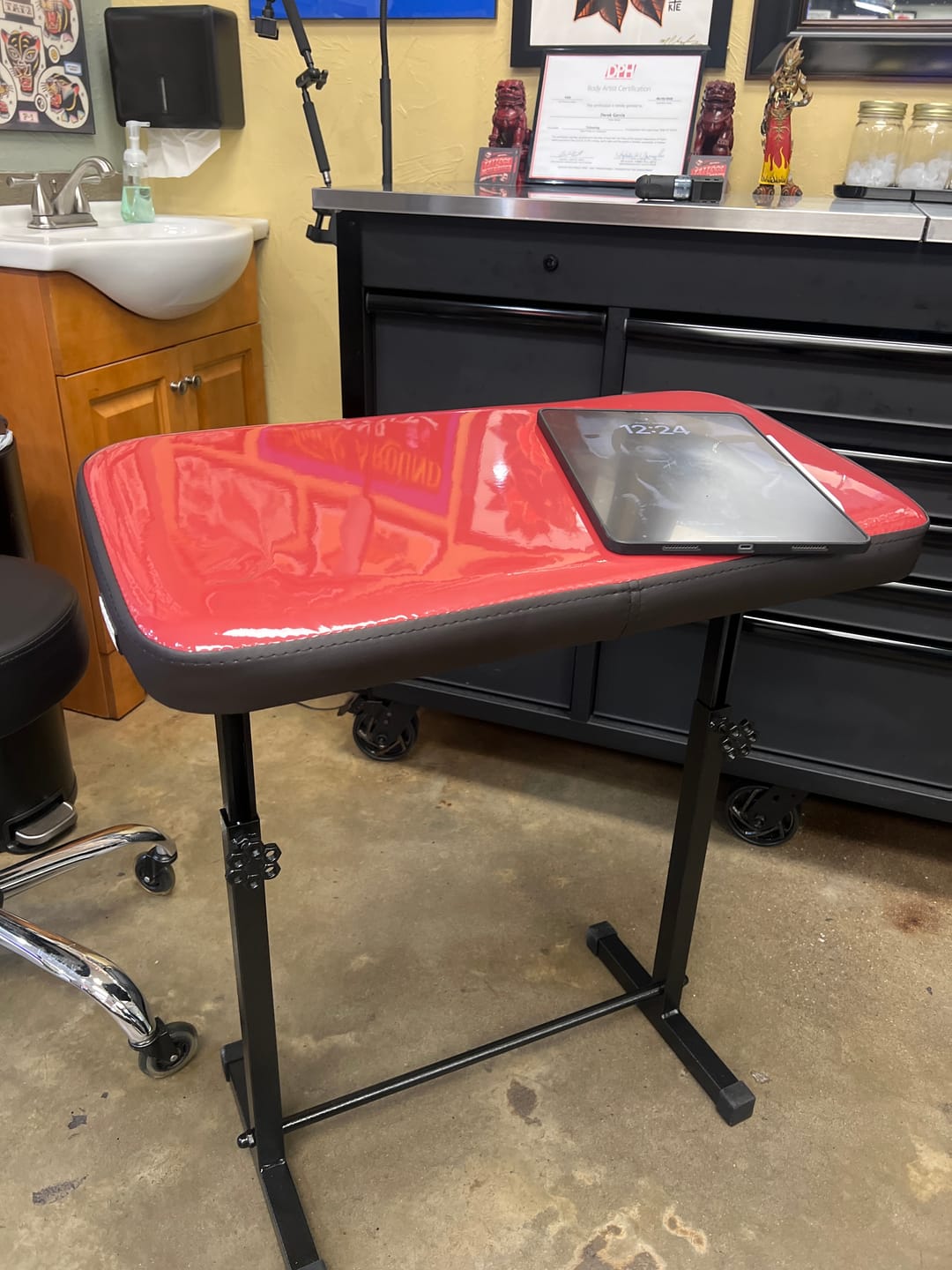 Customer photo review of Original Tattoo Armrest XXL 70x37cm - PATENTED