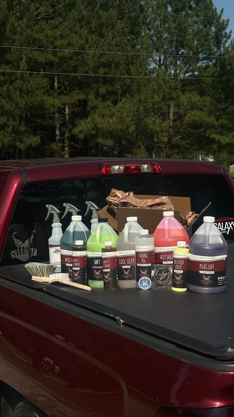 Customer photo review of Bug Off - Gallon