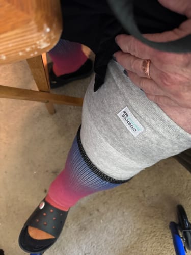 Customer photo review of Premium Bamboo Knee Sleeve (Single)