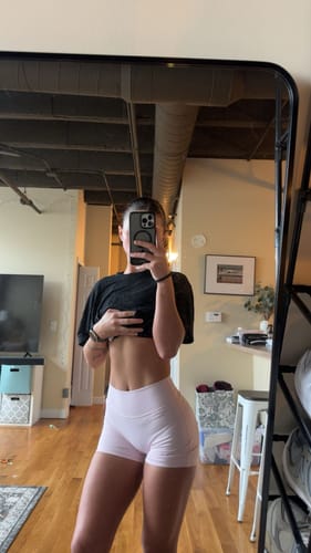 Customer photo review of W112 Effortless biker shorts