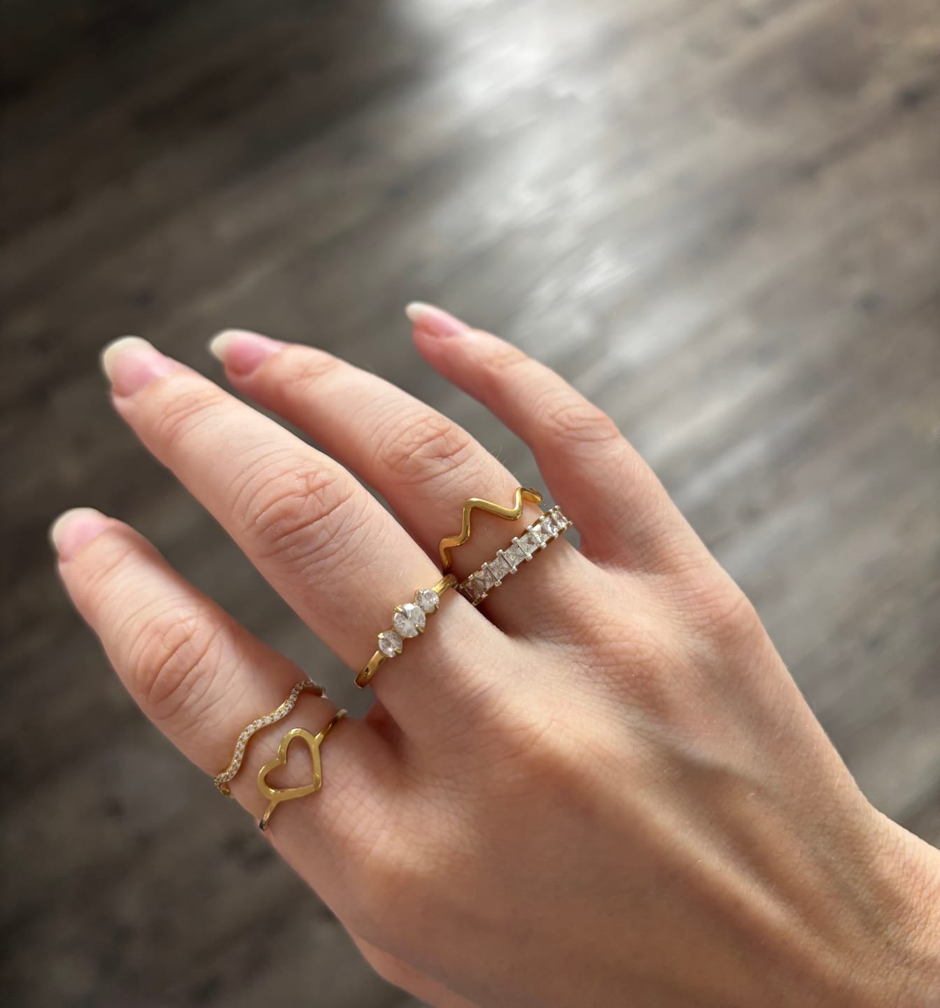 Customer photo review of 3 Stones Ring | 18K vergoldet