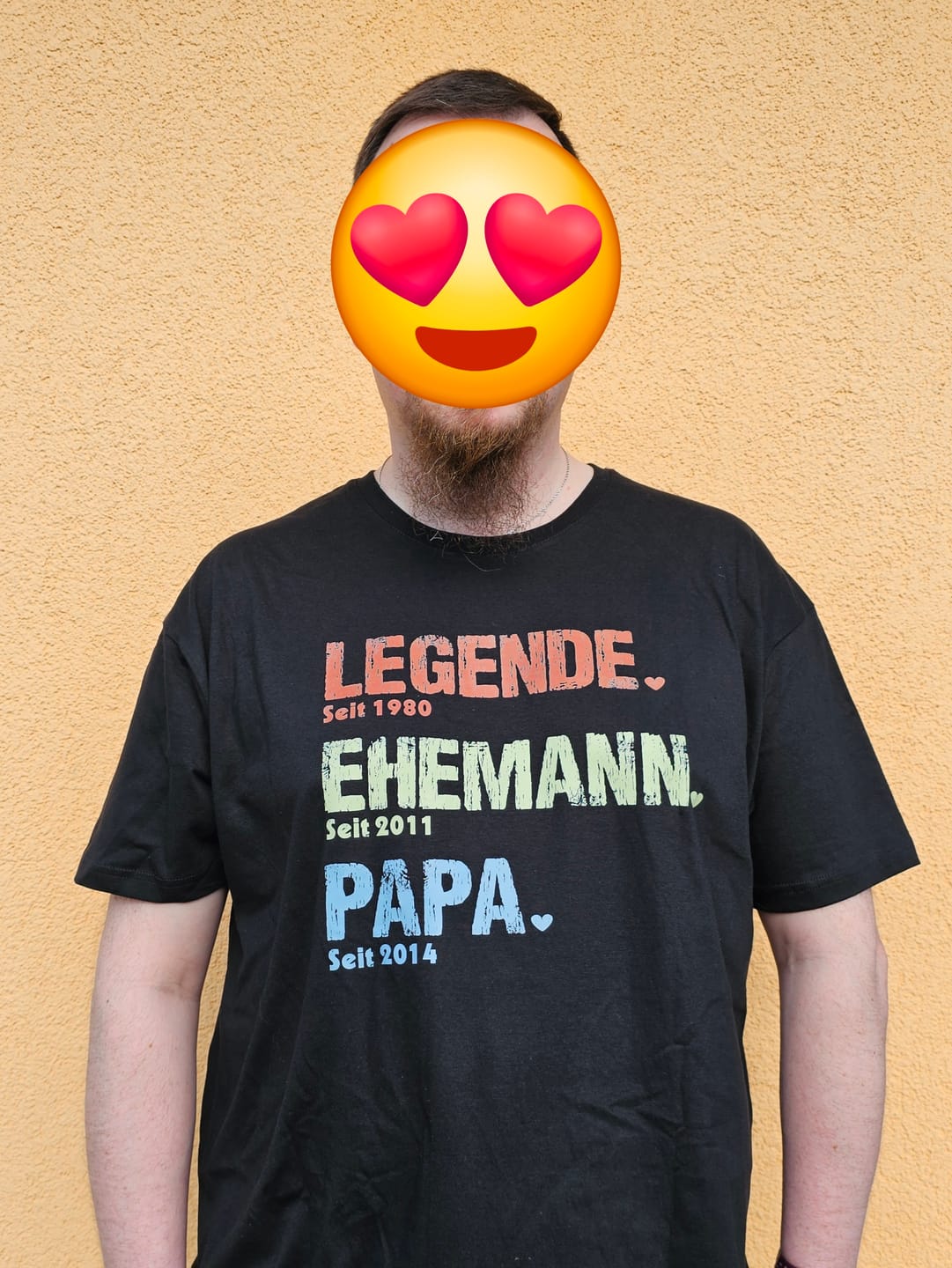 Customer photo review of Legende, Ehemann, Papa und Opa - Personalisiertes T-Shirt für Papa und Opa