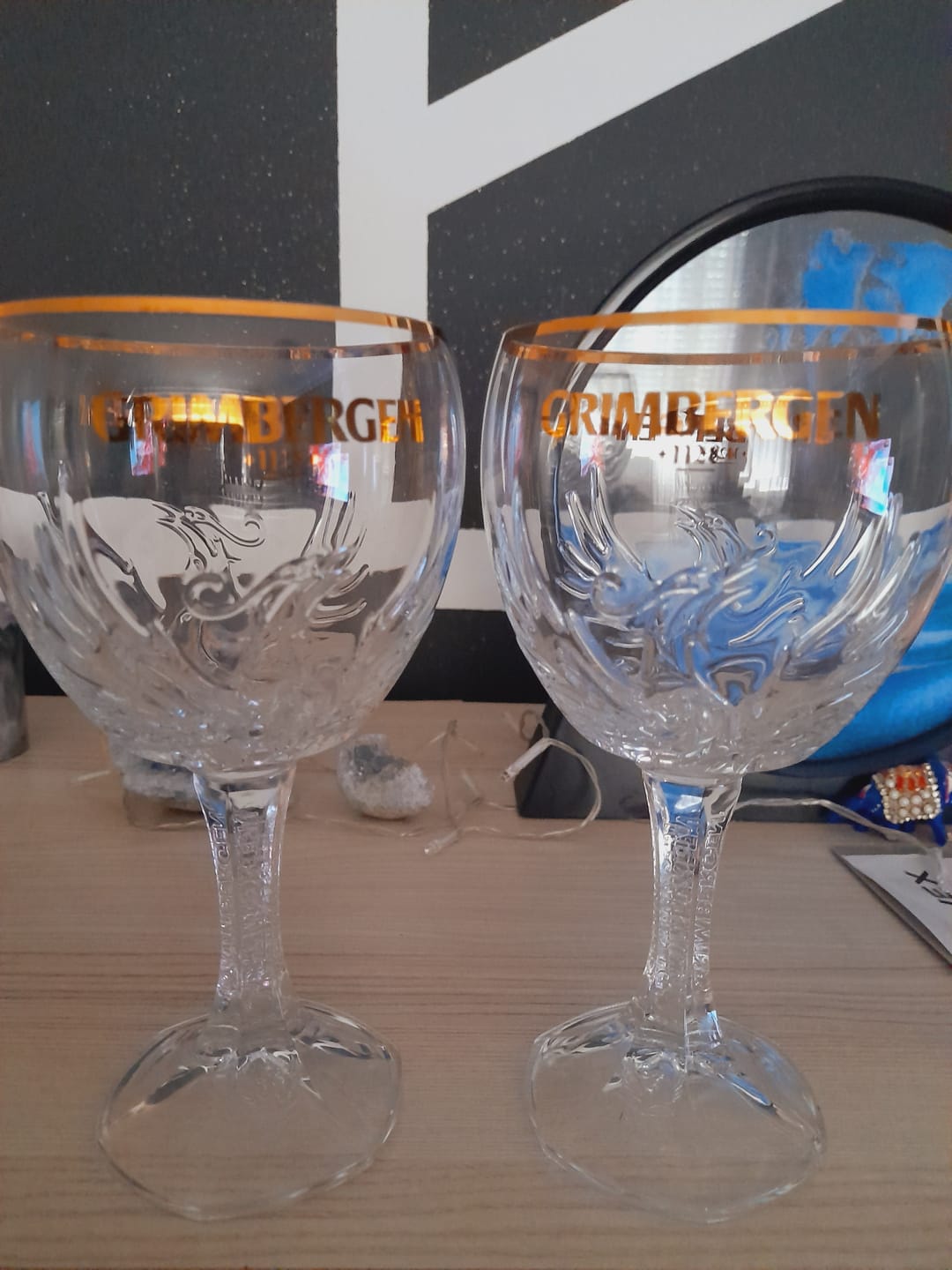 Customer photo review of Grimbergen Bierglazen op Voet - 330 ml - 2 stuks