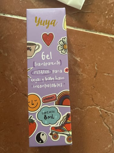 Customer photo review of Yuya - Polvo traslúcido con ingredientes naturales 16g + Labial Liquido Mate "La Sirena" 3g